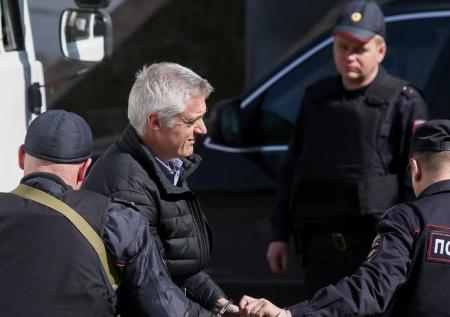 Суд оставил под домашним арестом Майкла Калви и Филиппа Дельпаля