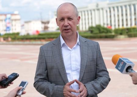 Цепкало заявил, что белорусы хотят прекрасных отношений с Россией