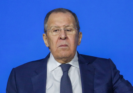 Лавров напомнил Европе правила пользования воздушным пространством РФ