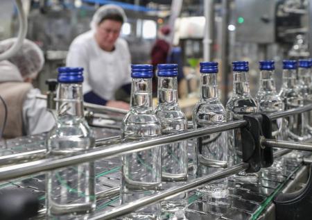 Россия потеряла почти пятую часть алкогольных предприятий