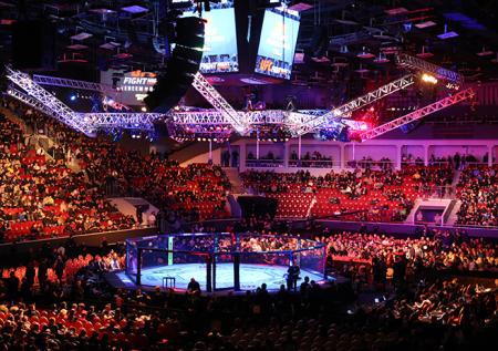 Россиянин проиграл третий бой кряду и должен быть уволен UFC