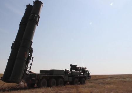 Российские комплексы ПВО С-500 начали поступать на вооружение