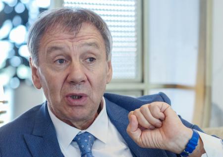 Политолог Марков пожелал США заслужить право вновь стать другом России
