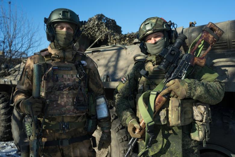 Военнослужащие ВС РФ во время выполнения задач СВО