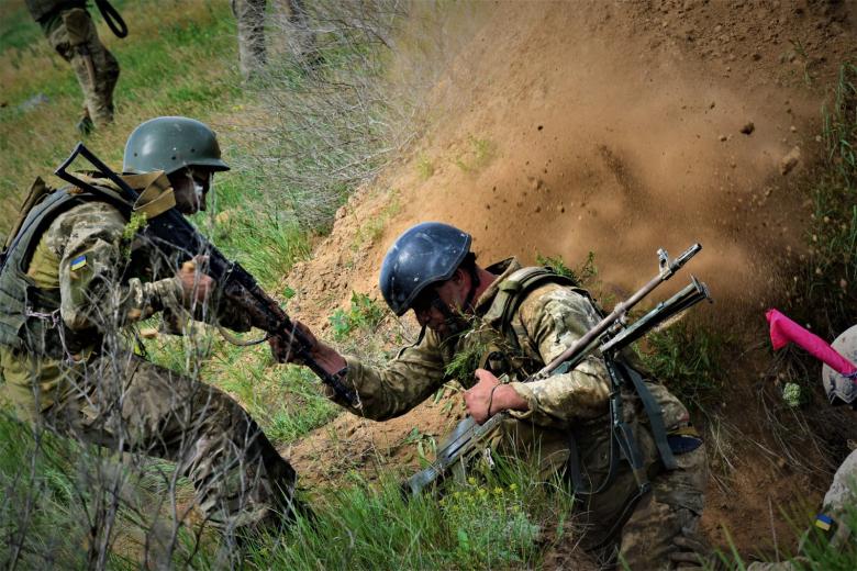 Солдаты вооруженных сил Украины