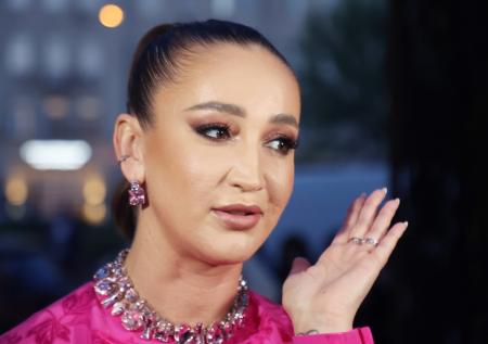 «Это старость»: автор Baby Tonight о скандале Бузовой и Лады Дэнс
