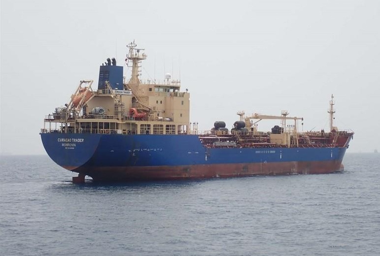 Танкер Curacao Trader