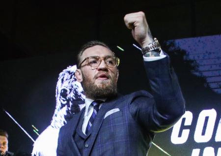 Конор Макгрегор официально вернулся в UFC
