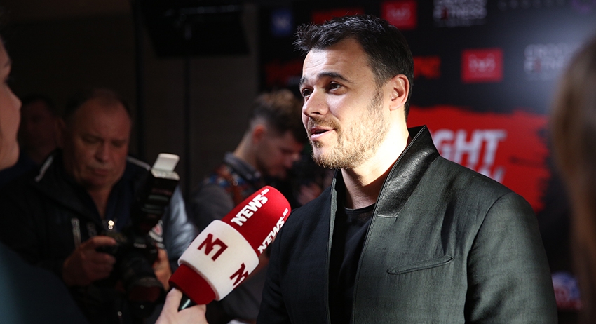 Певец EMIN