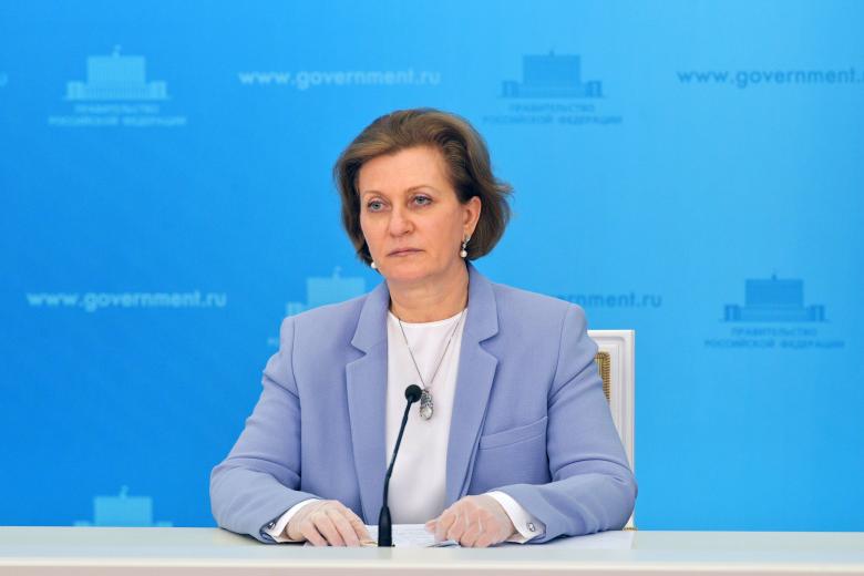 Анна Попова