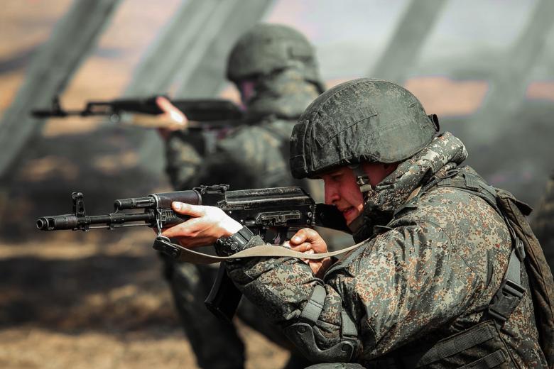 Российские военнослужащие