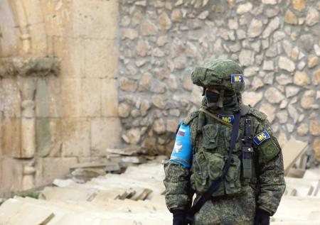 Военная техника армии РФ вернулась из Карабаха в Россию