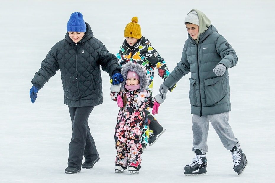 Новогодние праздники в Москве — куда сходить и что посмотреть с семьей, друзьями и ребенком