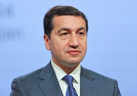 Гаджиев: Баку и Ереван могут согласовать основные мирные принципы до ноября