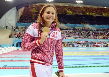 До миллиарда рублей: почему восьмикратная чемпионка Савченко продает медали