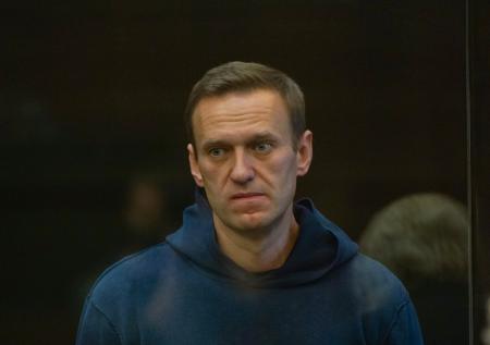Суд отклонил жалобу Навального на признание его склонным к побегу