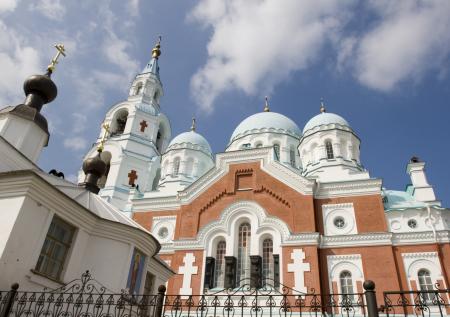 Где находятся святые места России, исцеляющие людей
