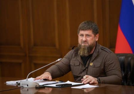 «Ахмат — сила, ребят»: Кадыров поделился новой пародией на Зеленского
