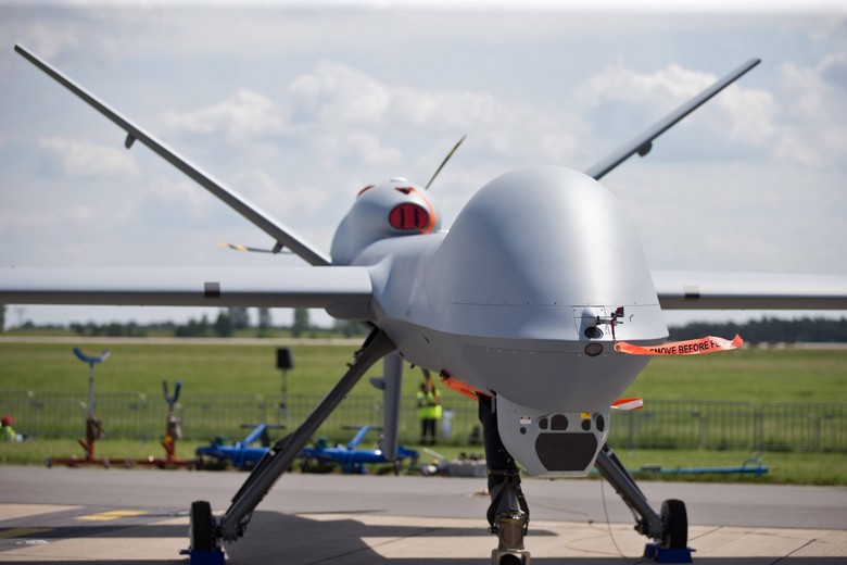 Беспилотник MQ-9 Reader