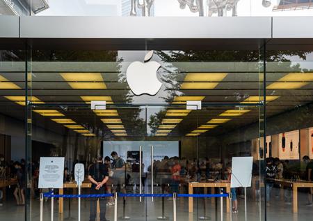 Иск против Apple подали в США из-за мобильных игр