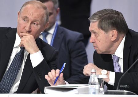 Ушаков заявил об увеличении шансов на проведение «нормандского» саммита