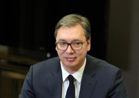 Вучич дал интервью Такеру Карлсону и заявил о «раздавленной» экономике ЕС