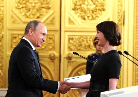 Народные и инородные. Права ли Хаматова, что звания в России потеряли смысл