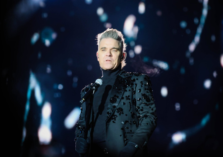 Робби Уильямс обогнал The ​​Beatles и поставил новый рекорд