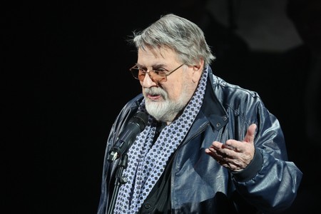 Александр Ширвиндт признал себя «пожизненным трудоголиком»
