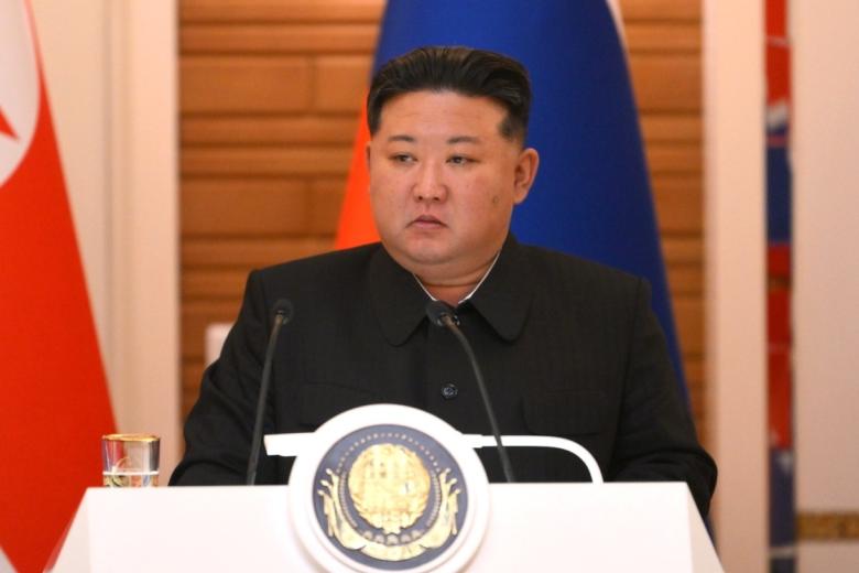 Ким Чен Ын