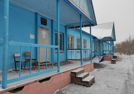 Жителей села под Хабаровском попросили скинуться на туалет