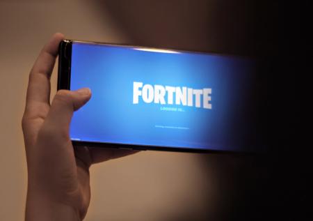 Apple заблокировала разработчика Fortnite в App Store