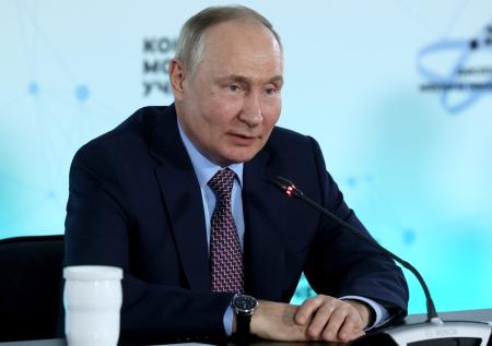 Путин: общество и государство больше не замалчивают проблемы инвалидов