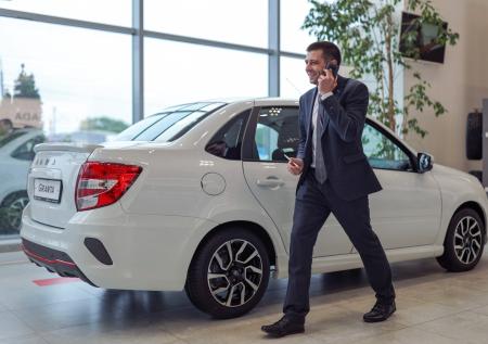 Что лучше купить за миллион — новую Lada Granta или иномарку с пробегом