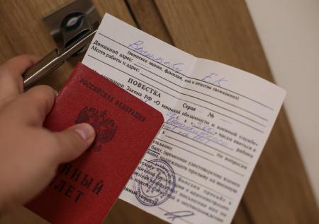 Под Смоленском мобилизовали пенсионера, опекающего дочь-инвалида