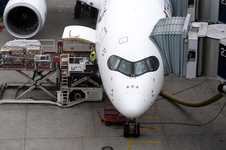Самолет Airbus A350