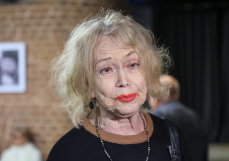 Скорая помощь срочно приехала к легендарной актрисе Немоляевой