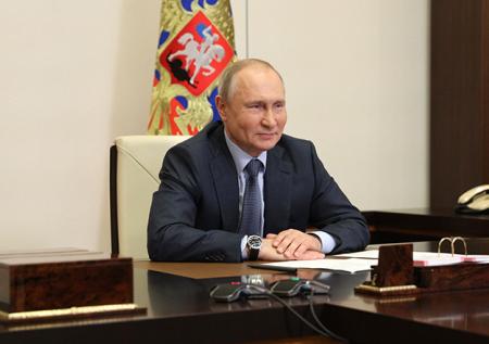 Путин устроит прямую линию с россиянами 30 июня