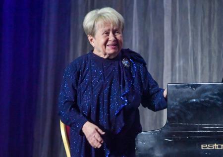 «Сочетание всего лучшего»: Пахмутова рассказала об уникальности Зыкиной