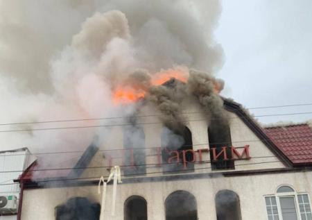 Момент взрыва в ТЦ в Назрани попал на видео