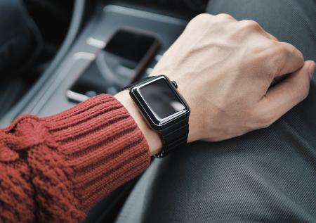 ЭКГ на Apple Watch заработало в России