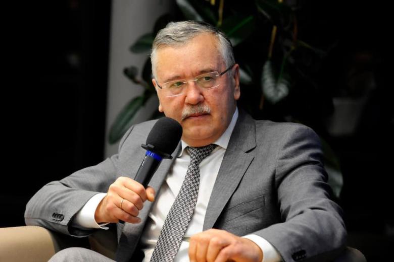 Анатолий Гриценко