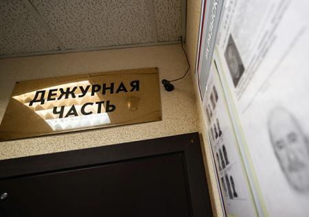 Женщина боится бывшего сожителя, бросившего её умирать в лесу