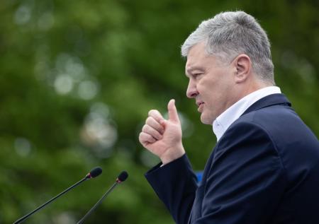 Порошенко допустил скандальную оговорку в речи об УПЦ