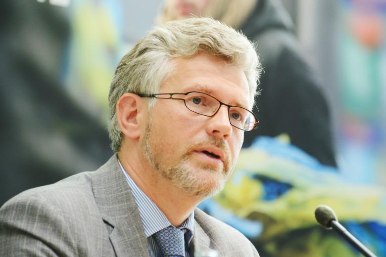 Андрей Мельник