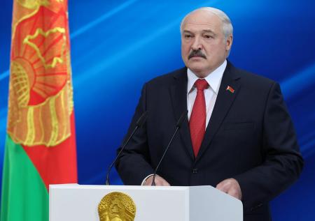 Лукашенко назвал гуманитарной катастрофой ситуацию на границе с ЕС