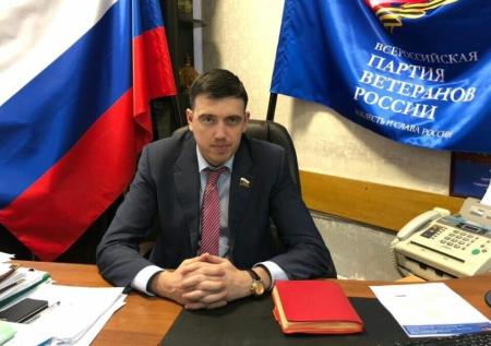 Глава «Ветеранов России» «проехался» по ЛГБТ-артисту из Екатеринбурга