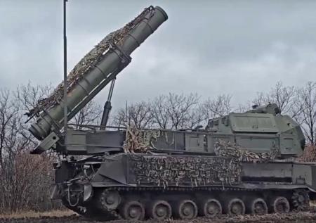 Российские силы ПВО сбили военный самолет противника