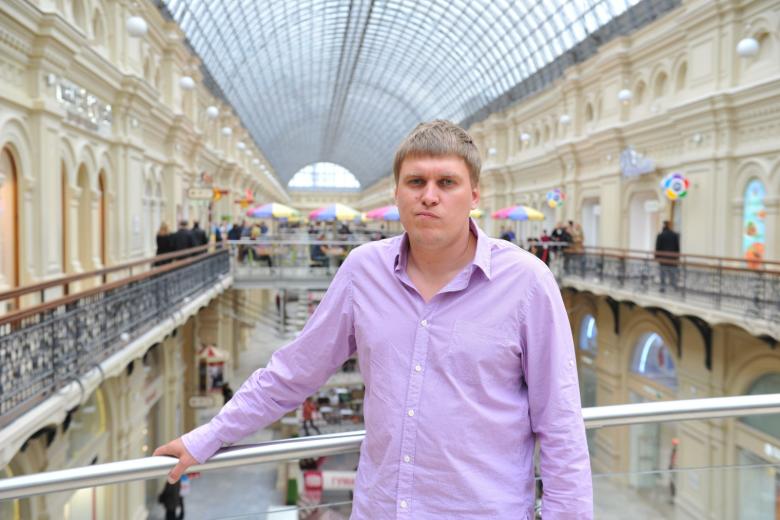 Александр Незлобин