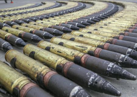 Нидерланды направят €100 млн на закупку боеприпасов для Украины